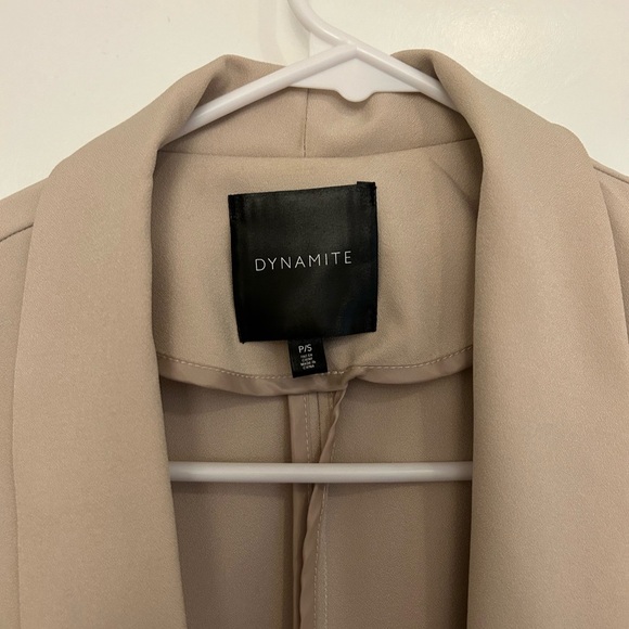 Cream Dynamite Ruched Sleeve Blazer - Picture 2 of 2